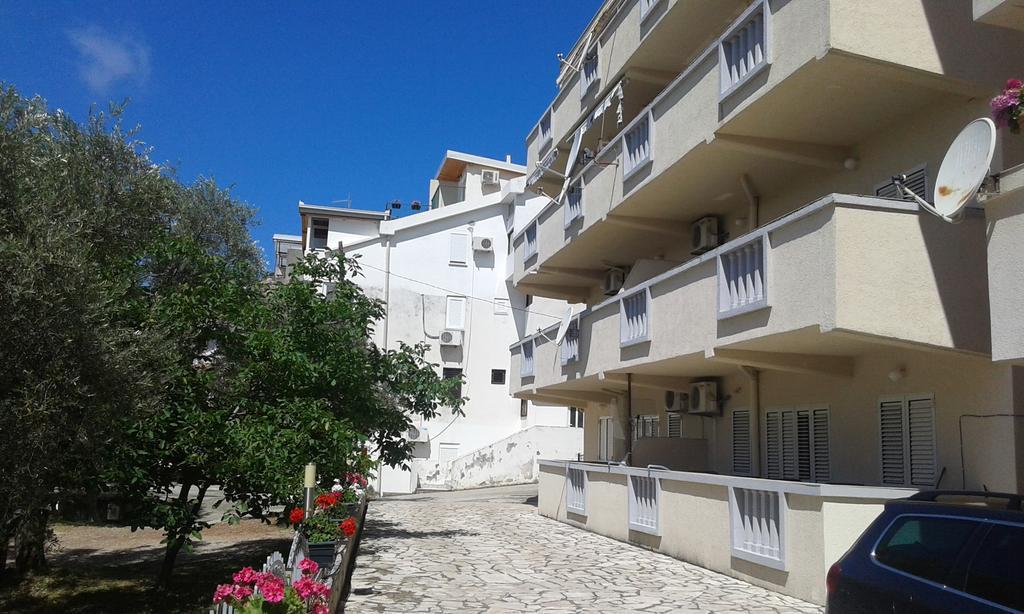 Oro Apartments Petrovac Room photo