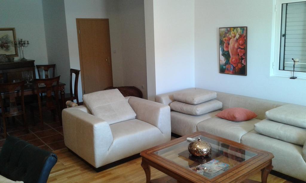 Oro Apartments Petrovac Room photo