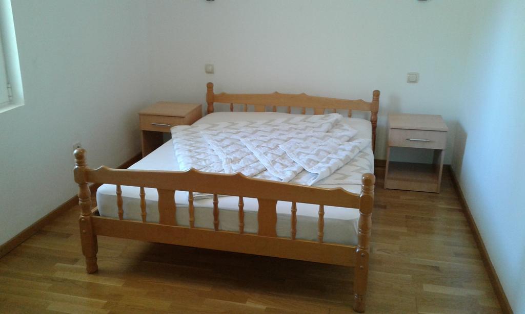 Oro Apartments Petrovac Room photo