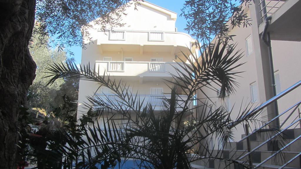 Oro Apartments Petrovac Exterior photo